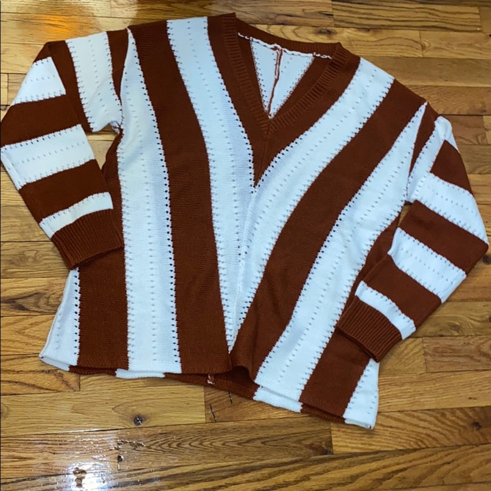 ❄️NWOT Sweater❄️